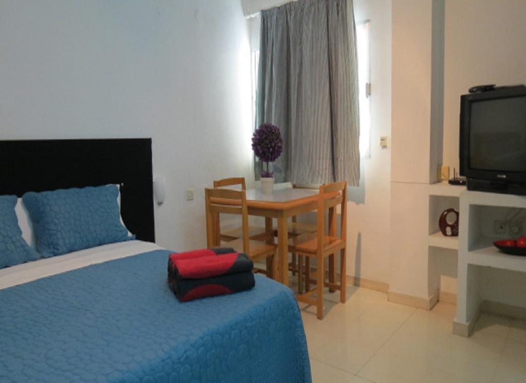 Comet Suites Almona Гранада Номер фото