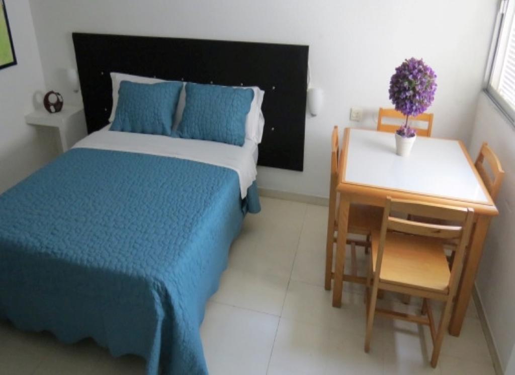 Comet Suites Almona Гранада Номер фото