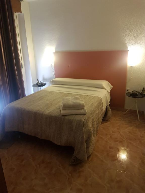 Comet Suites Almona Гранада Экстерьер фото