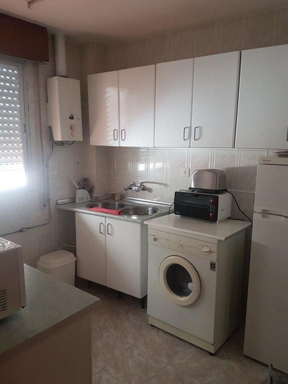 Comet Suites Almona Гранада Экстерьер фото