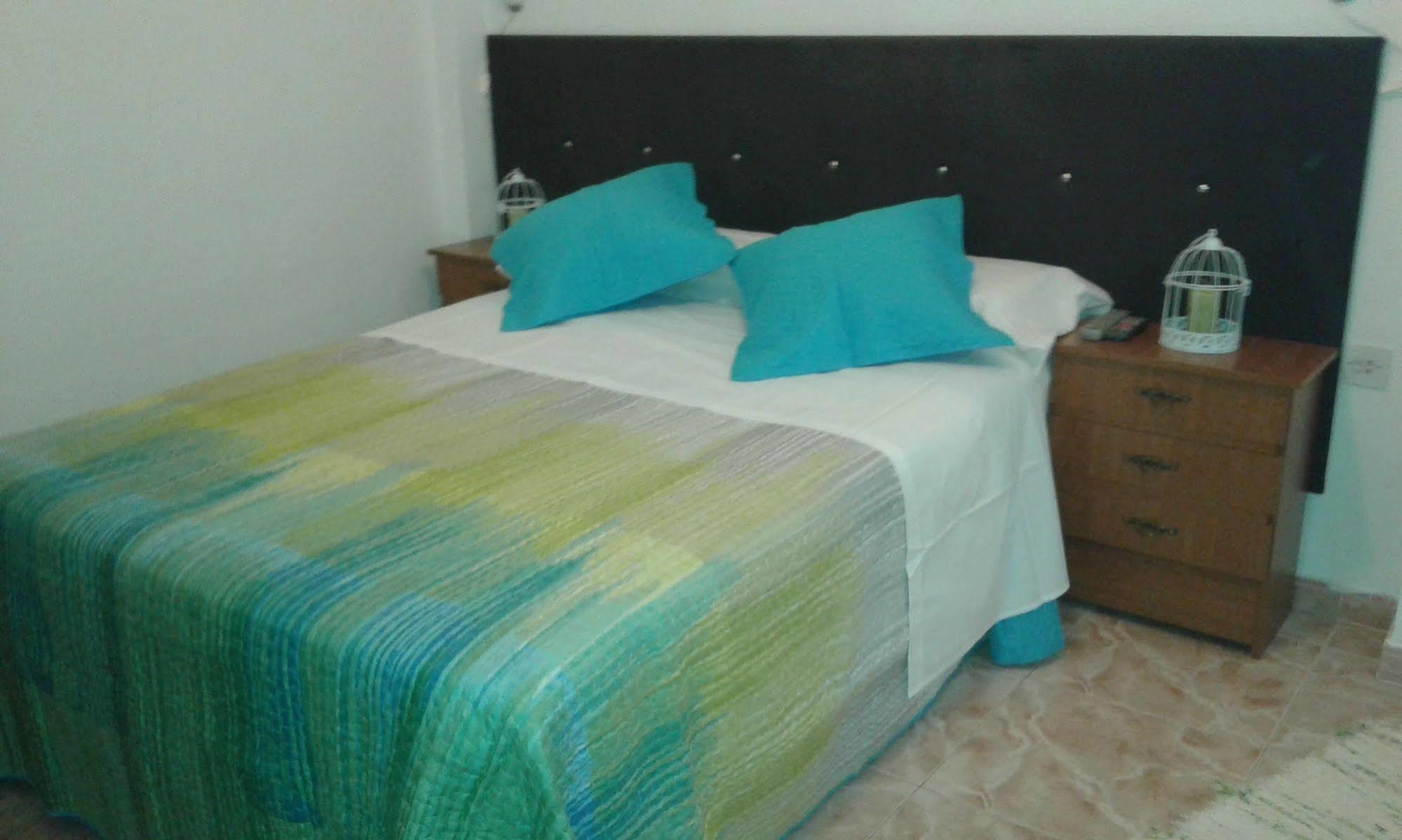 Comet Suites Almona Гранада Экстерьер фото